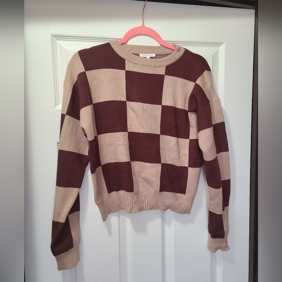 Checkered Brown and Tan Sweater - Picture 3 of 5